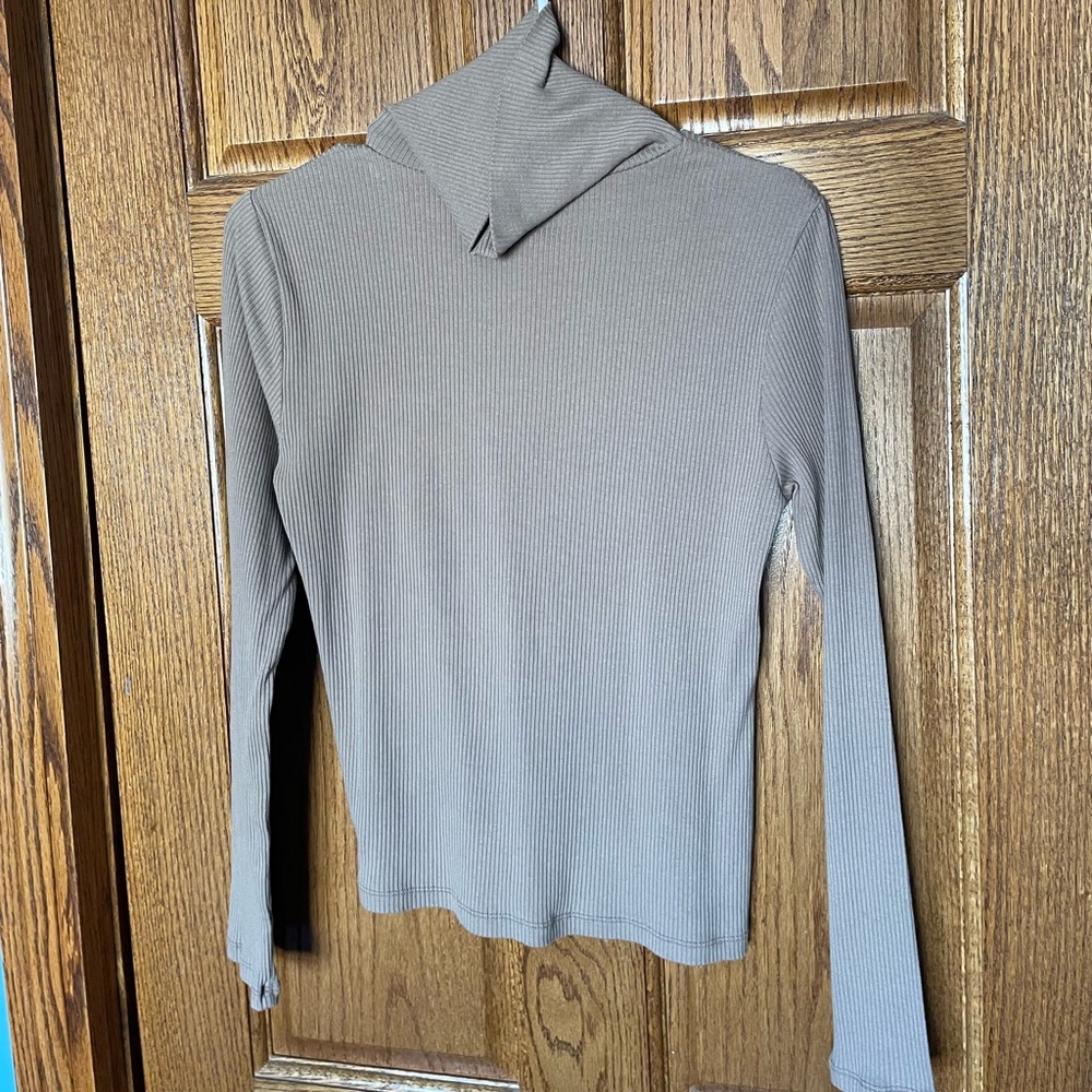 🦋3 for $10🦋 Old Navy Ribbed Turtleneck